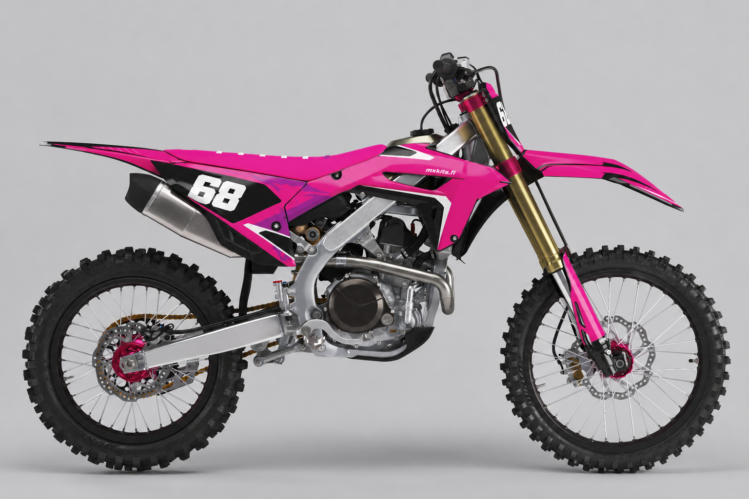 Magenta Honda CRF Kirsikkapulssi mustavalkoisilla leikkauksilla, kaksi numeroa 68 ja pieni mxkits.fi sivukatteessa.