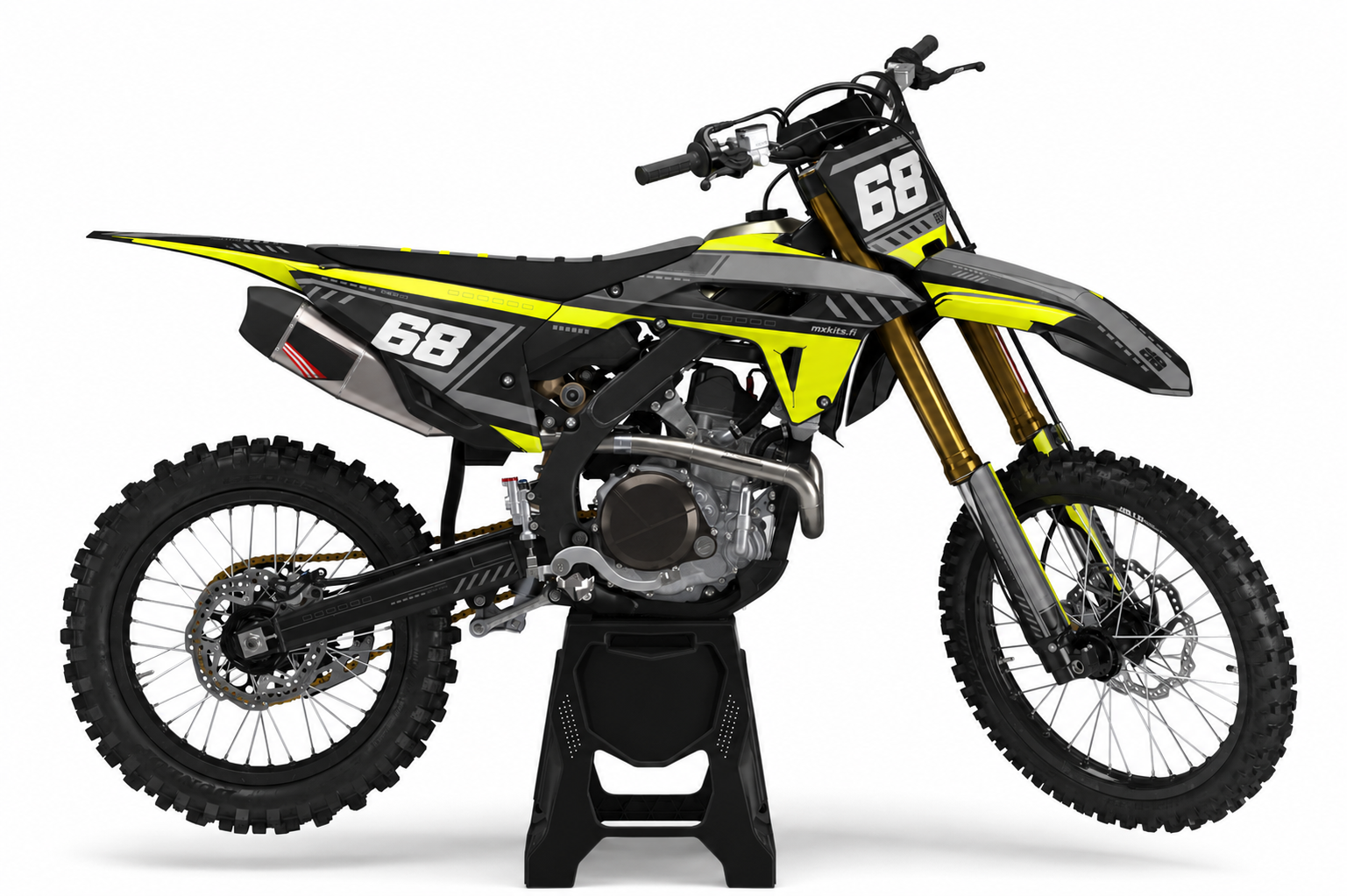 Musta-neonkeltainen Honda telineellä, numero 68 kahdessa kilvessä ja pieni mxkits.fi sivugrafiikassa.