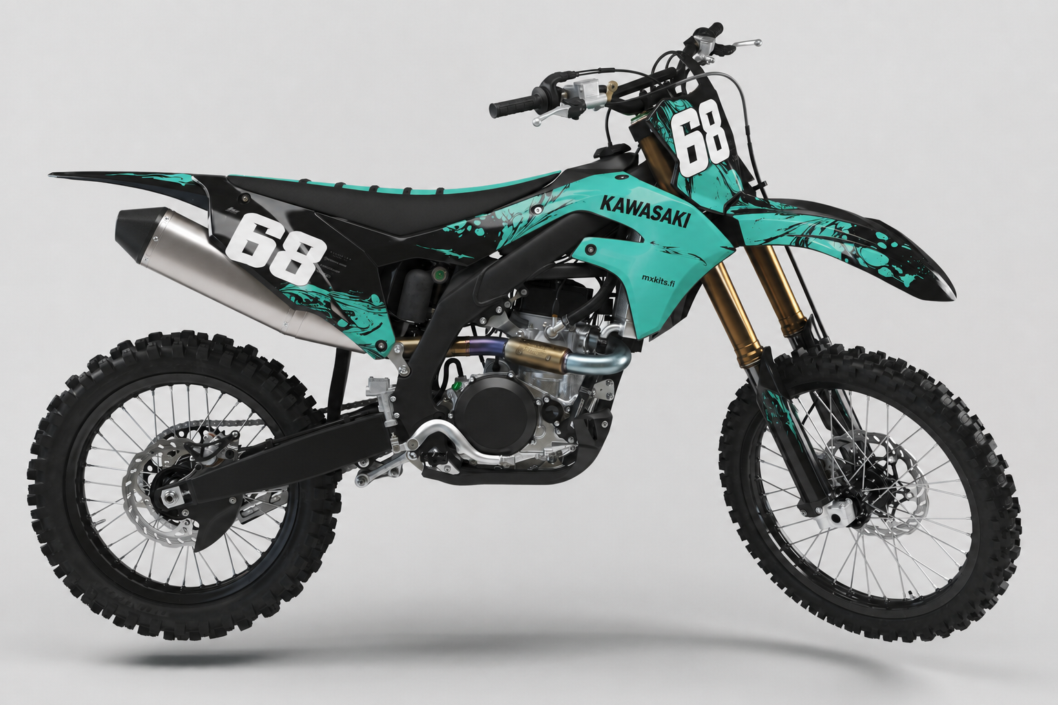 Kawasaki Turkoosivirta motocross-tarrasarja turkoosin, mustan ja valkoisen grafiikan sekä numeron 68 kanssa