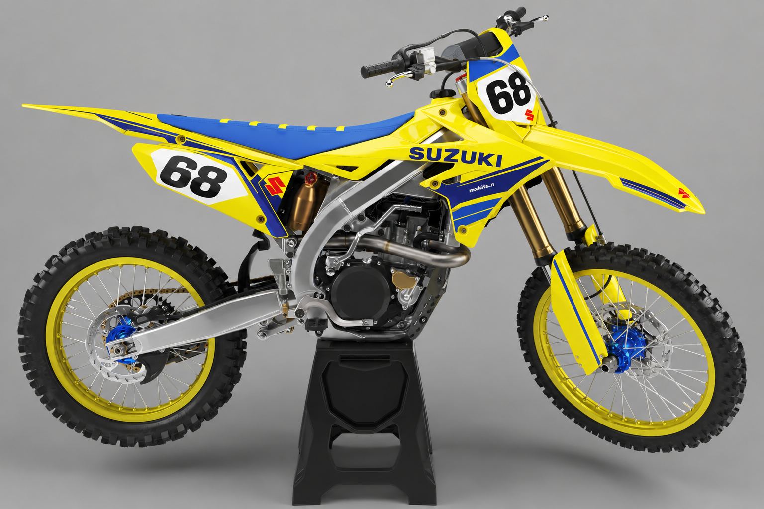 Suzuki Kasariporras personoitava motocross-tarrasarja, keltainen sininen ja punainen 1980-luvun grafiikka sekä esimerkkiluku 68