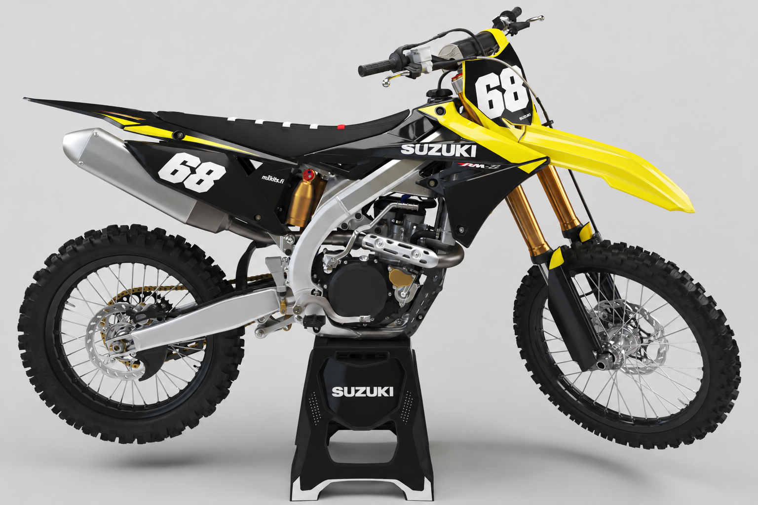 Suzuki Kuunsirppi personoitava mustakeltainen motocross-tarrasarja, mallikuvassa numero 68