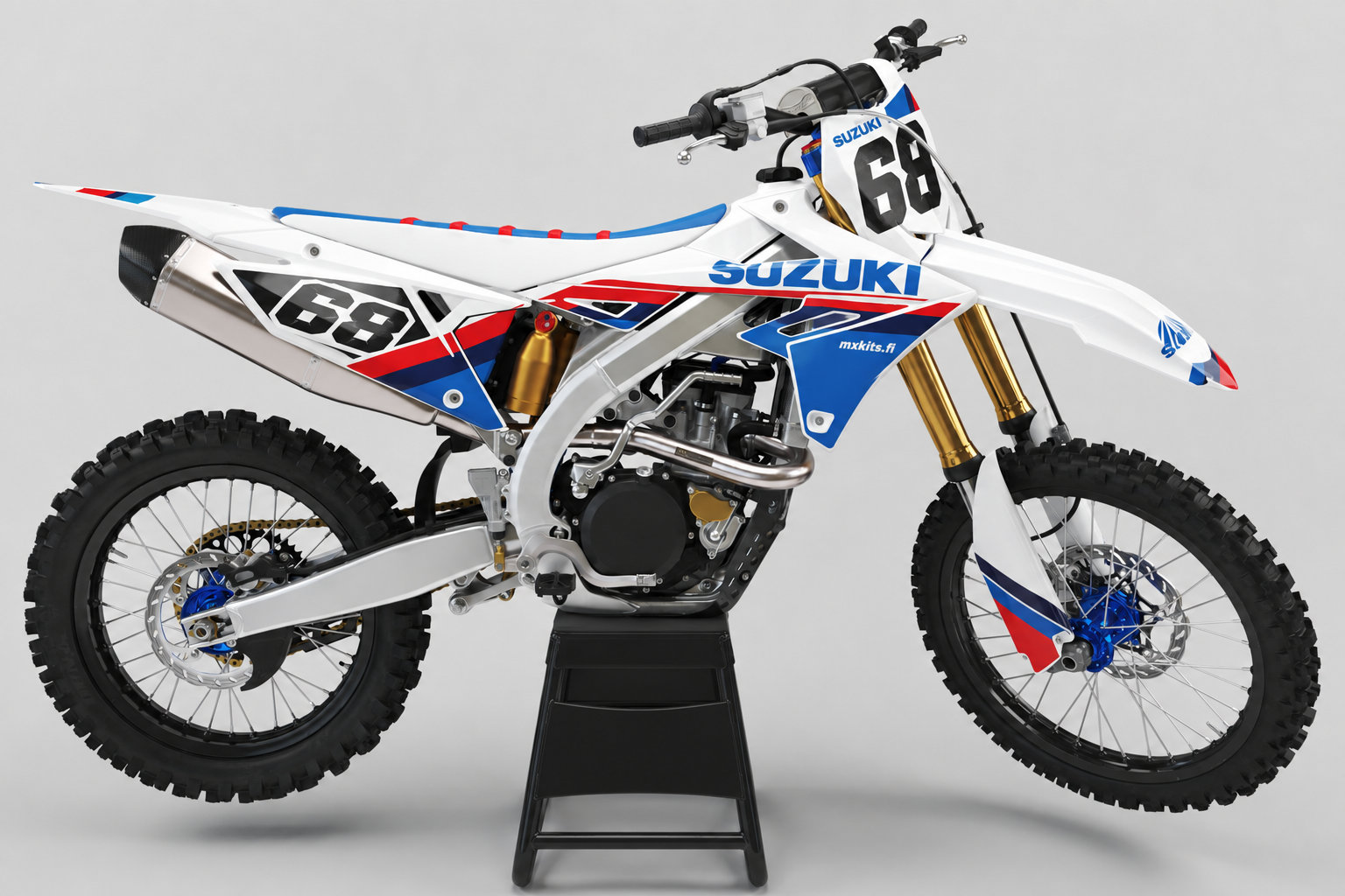 Suzuki RM-Z Sinimestari motocross-tarrasarja numerolla 68, sinivalkoinen grafiikka ja musta huoltopukki
